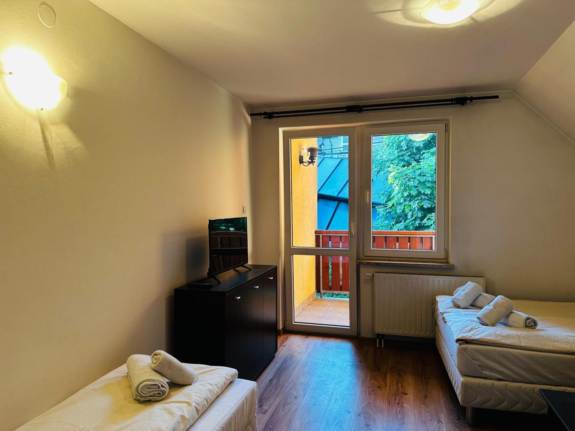 Nad Grajcarkiem - Pensjonat Hotel ชซาฟนีซา ภายนอก รูปภาพ